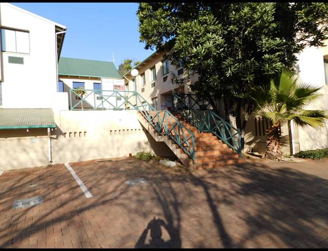 300M² OFFICE TO LET IN RANDBURG CENTRAL